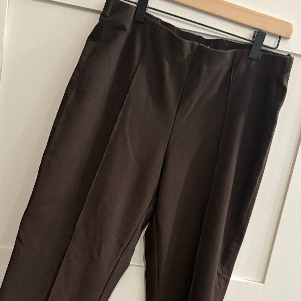Banana Republic Women’s Dark Brown Cropped Dress Pants - Size Large